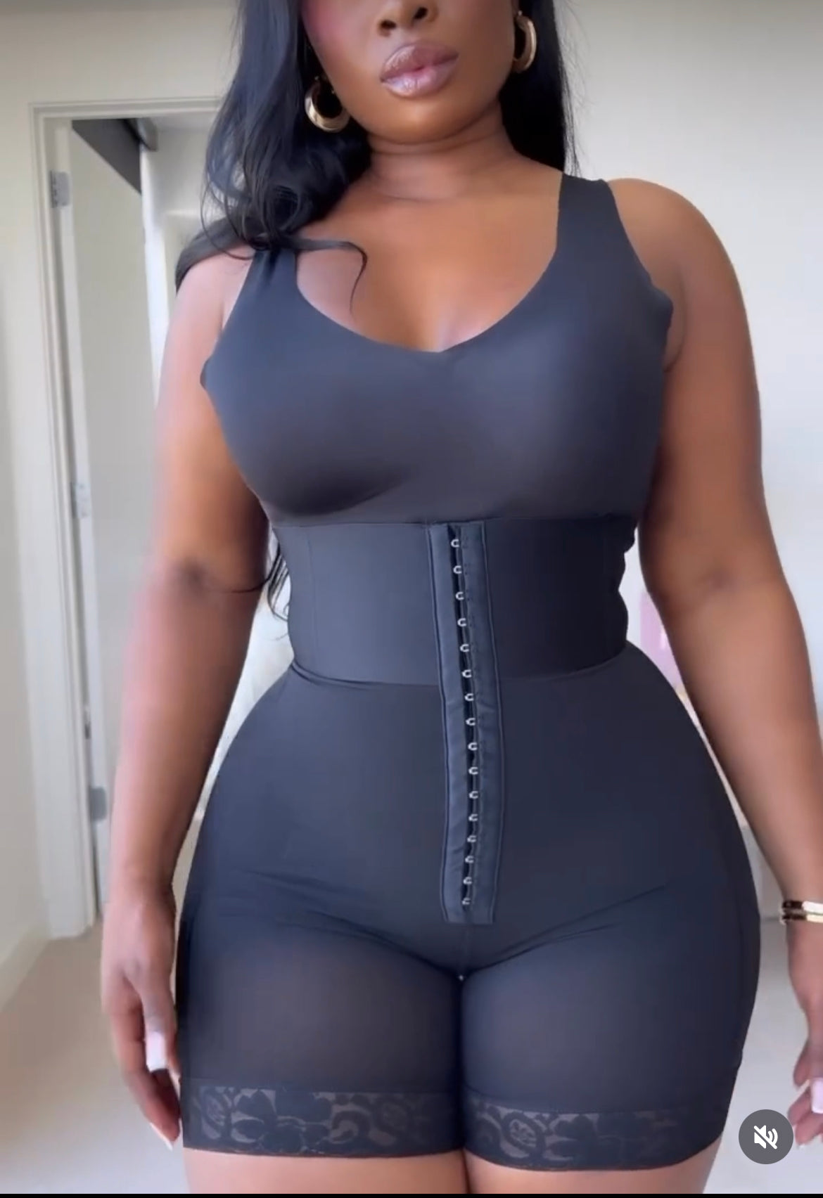 FIFI HIGH WAIST BBL SHORT